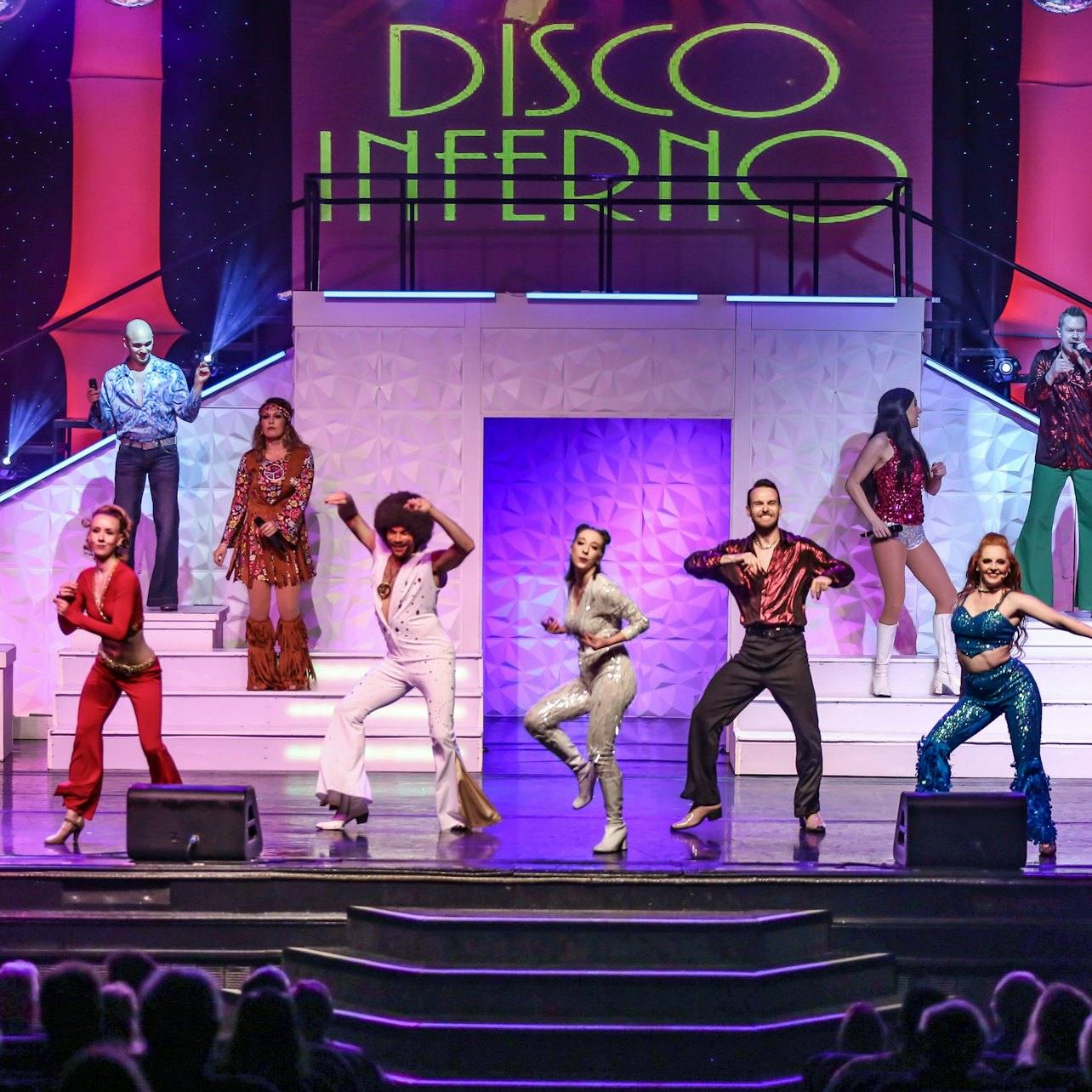 Dancing Queen... The Ultimate '70s Show - Photo 1 of 3